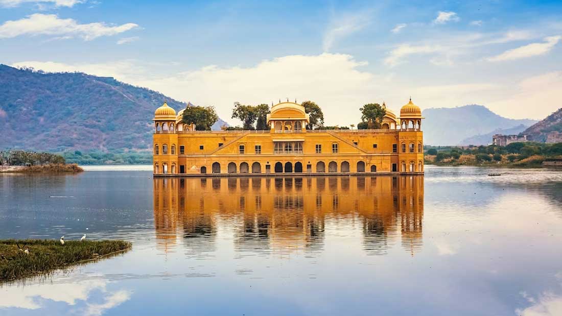 Golden Triangle Tour with Udaipur
